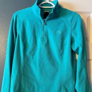 The North Face Pullover Size Small
